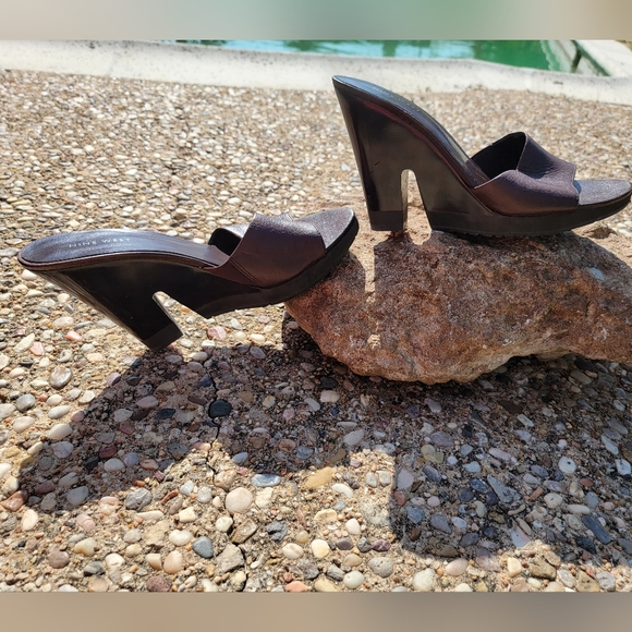 SOLD- Platform Wedge Mule - Picture 5 of 12